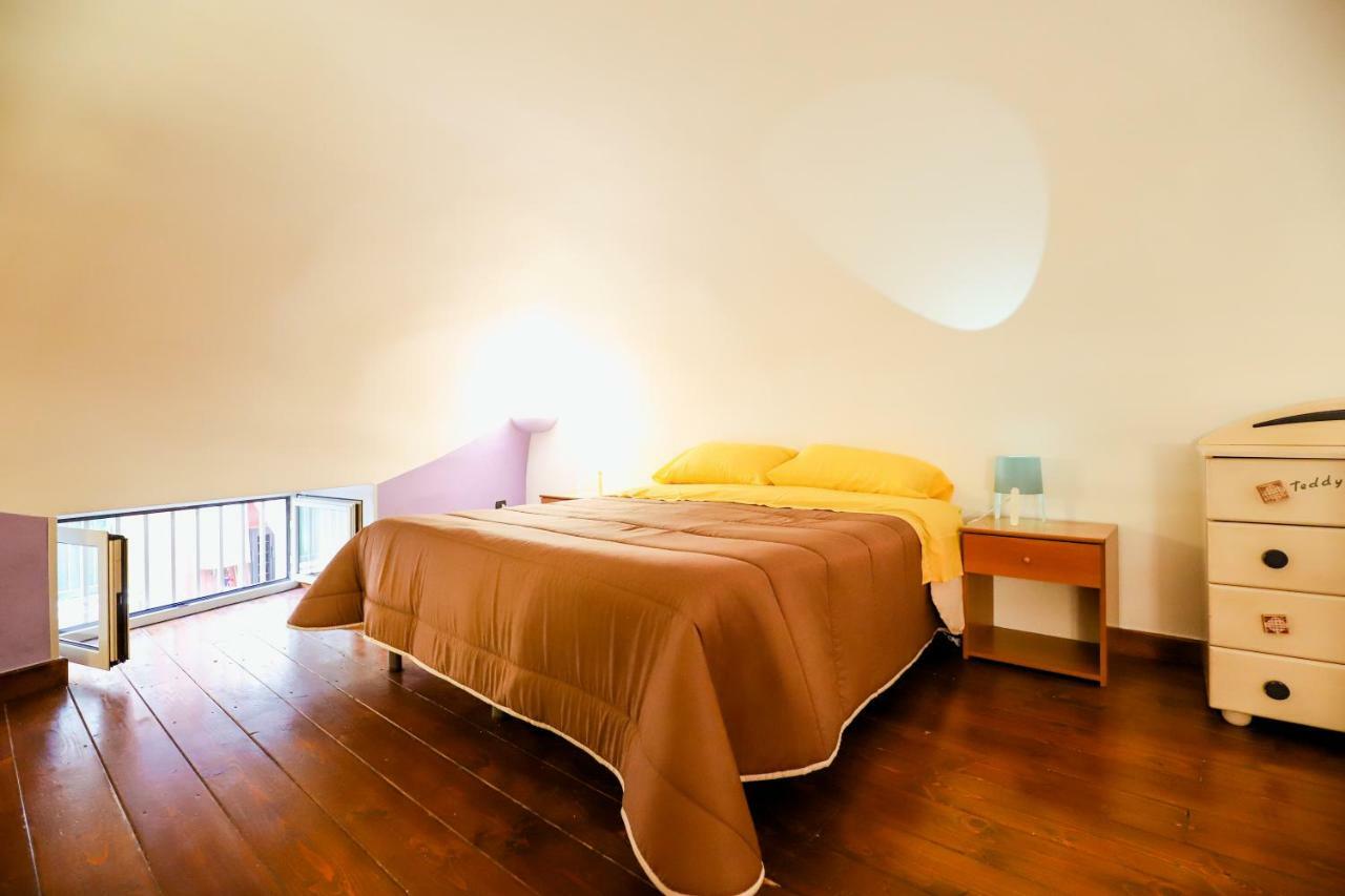 La Casa Di Zucca Sopra Piazza Plebiscito! Holiday home Naples